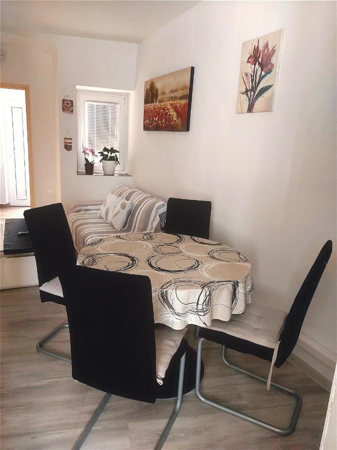 Apartma_Samy Ізола Екстер'єр фото